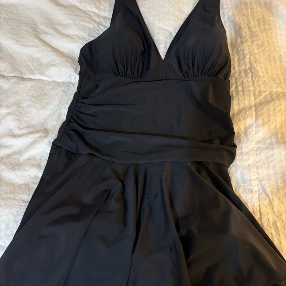 Elegant Black One-Piece Swimsuit 2XL